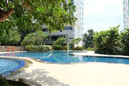 Premium One Bedroom At Woodland Park Residence Giacarta Esterno foto
